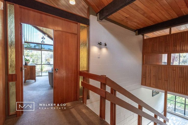 Photo of property in 41 Fendalton Crescent, Pinehaven, Upper Hutt, 5019