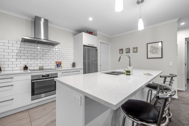 Photo of property in 8a No 2 Road, Te Puke, 3119