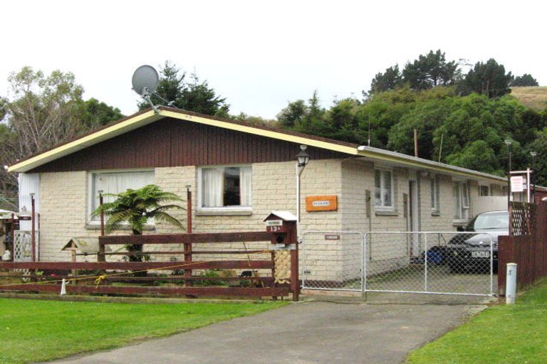 Photo of property in 13a Greenacres Street, Macandrew Bay, Dunedin, 9014