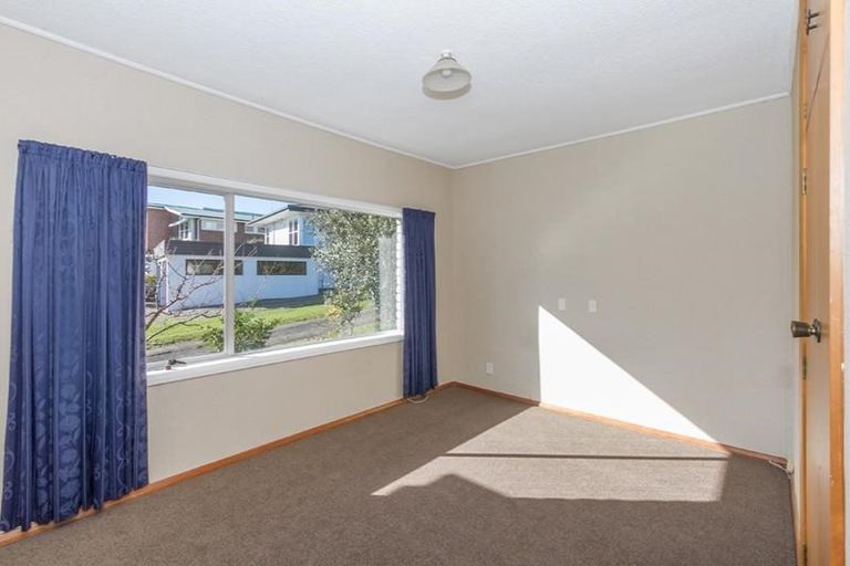 Photo of property in 15 Joffre Street, Frankton, Hamilton, 3204
