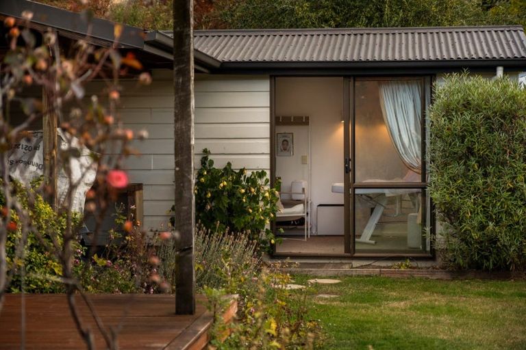 Photo of property in 202 Stone Street, Wanaka, 9305