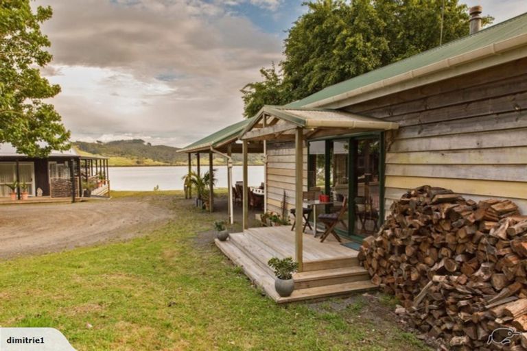 Photo of property in 6 Marriner Street, Kohukohu, 0491