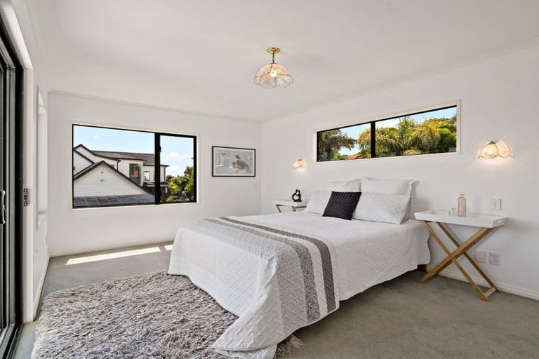 Photo of property in 31 Gilberd Place, Torbay, Auckland, 0630