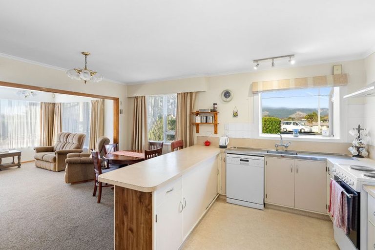 Photo of property in 27 The Avenue, Levin, 5510