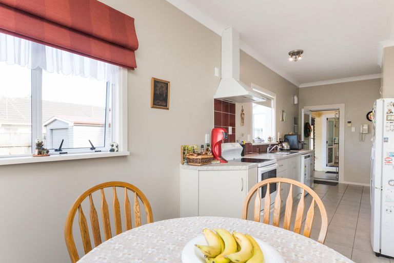 Photo of property in 53 Margaret Street, Roslyn, Palmerston North, 4414