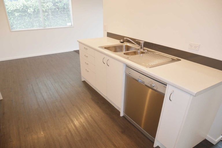 Photo of property in 11a Lyndon Street, Riccarton, Christchurch, 8011