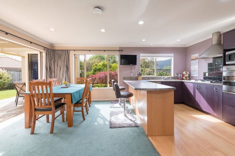 Photo of property in 12 Magnolia Place, Richmond, 7020