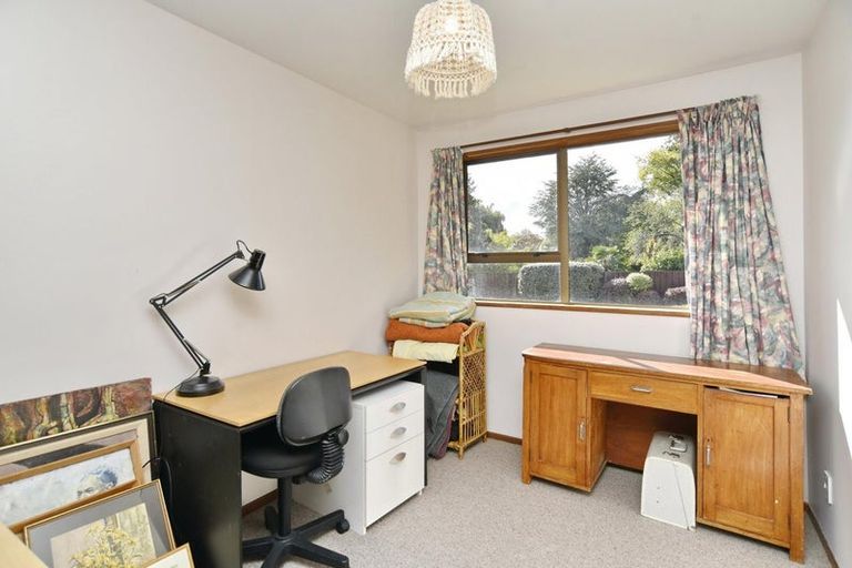 Photo of property in 40 Riverlaw Terrace, Saint Martins, Christchurch, 8022