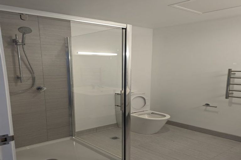 Photo of property in 73 Te Puketoka Lane, Mangere, 2022