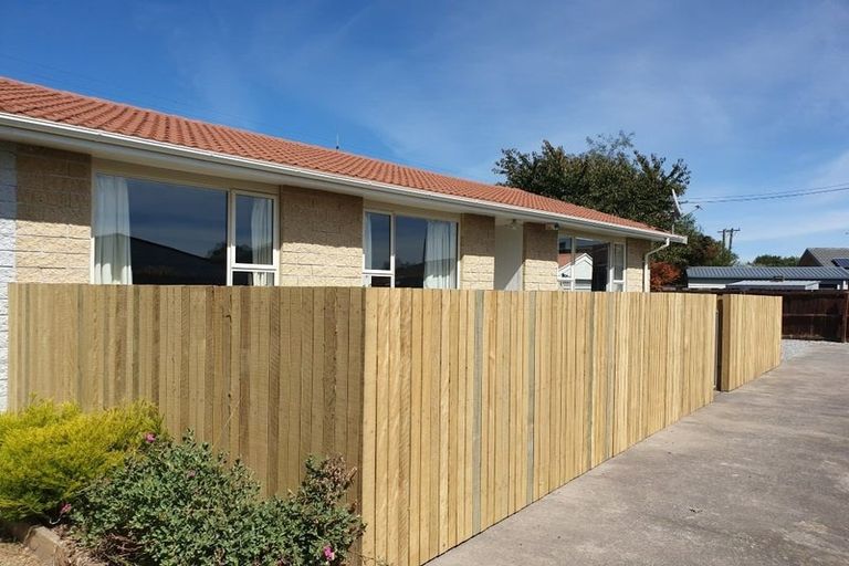 Photo of property in 1/245 Waterloo Road, Hornby, Christchurch, 8042