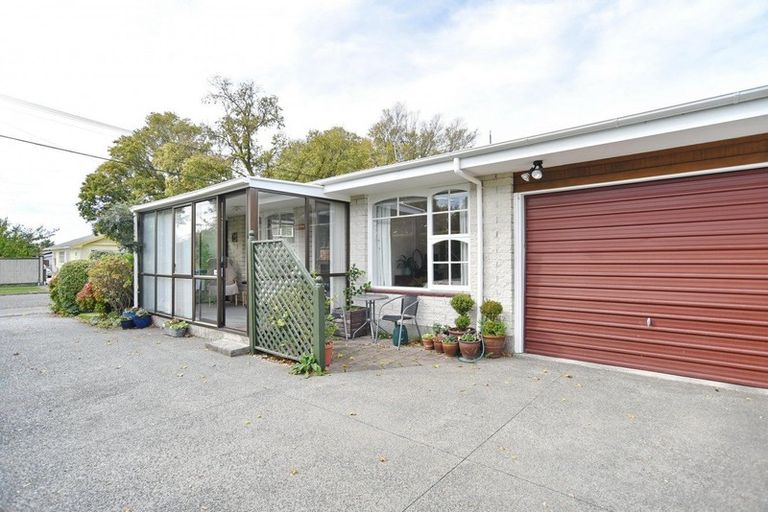 Photo of property in 128 Studholme Street, Somerfield, Christchurch, 8024