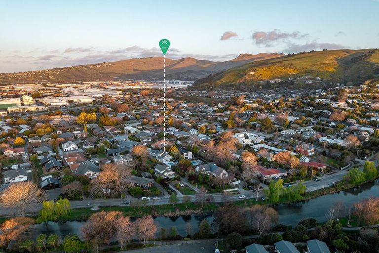 Photo of property in 31 Aynsley Terrace, Hillsborough, Christchurch, 8022