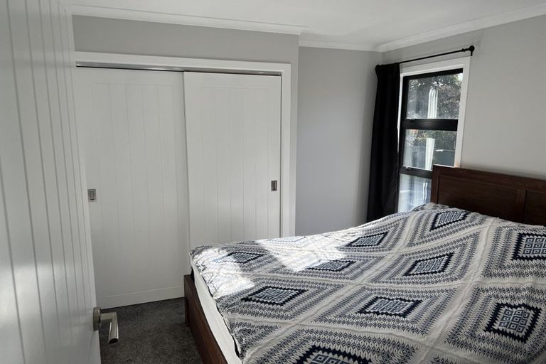 Photo of property in 4c Pohutukawa Street, Woburn, Lower Hutt, 5010