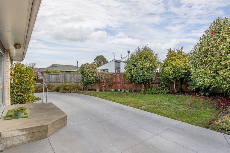 Photo of property in 1/20 Omega Place, Casebrook, Christchurch, 8051