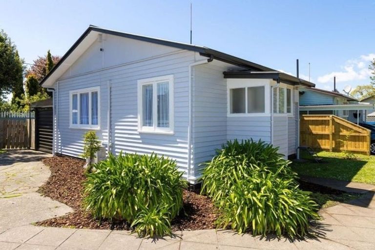 Photo of property in 504 Karamu Road South, Raureka, Hastings, 4120