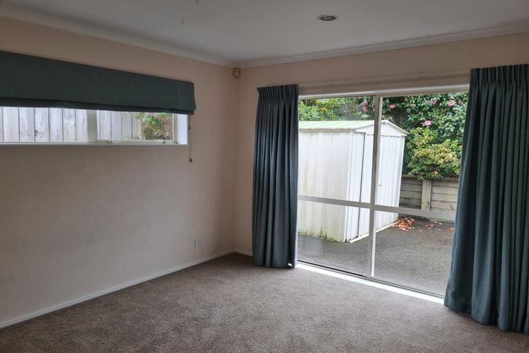 Photo of property in 57 Kath Hopper Drive, Orewa, 0931