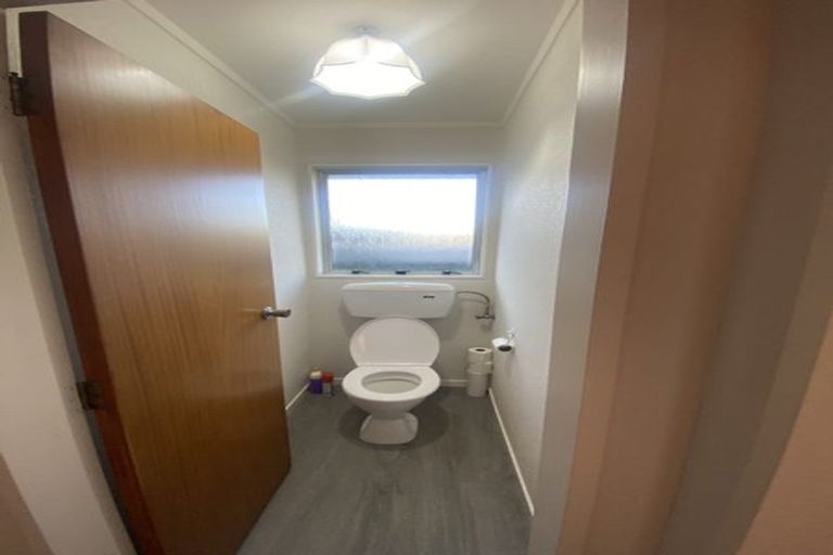 Photo of property in 1a Burdendale Grove, Churton Park, Wellington, 6037