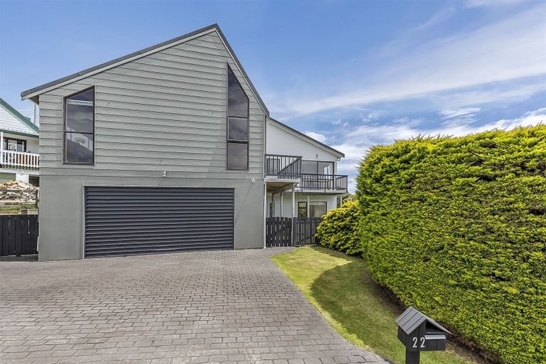 Photo of property in 22 Mercury Way, Whitby, Porirua, 5024