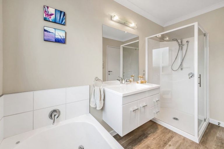 Photo of property in 39 Taumutu Road, Southbridge, 7602