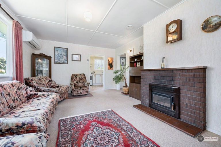 Photo of property in 8 Hector Grove, Trentham, Upper Hutt, 5018