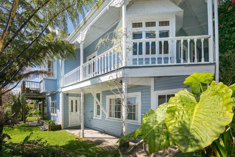 Photo of property in 233a Carrington Street, Vogeltown, New Plymouth, 4310