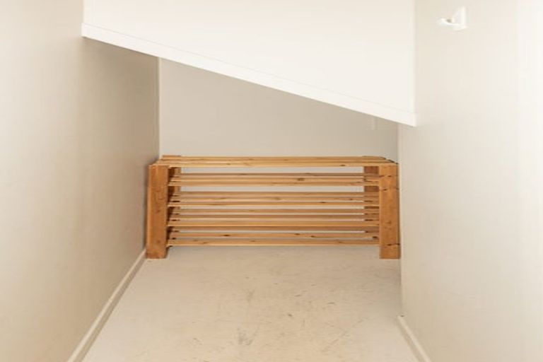 Photo of property in 6/78 Fernhill Way, Oteha, Auckland, 0632