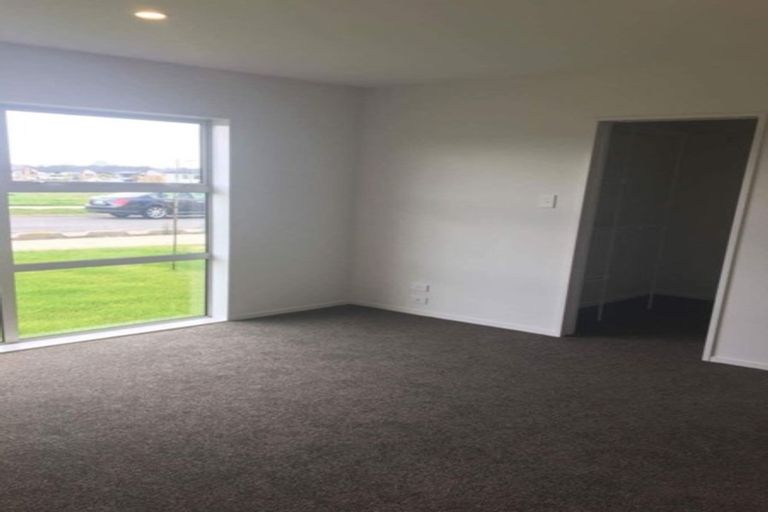 Photo of property in 35 Okawa Avenue, Papakura, 2110