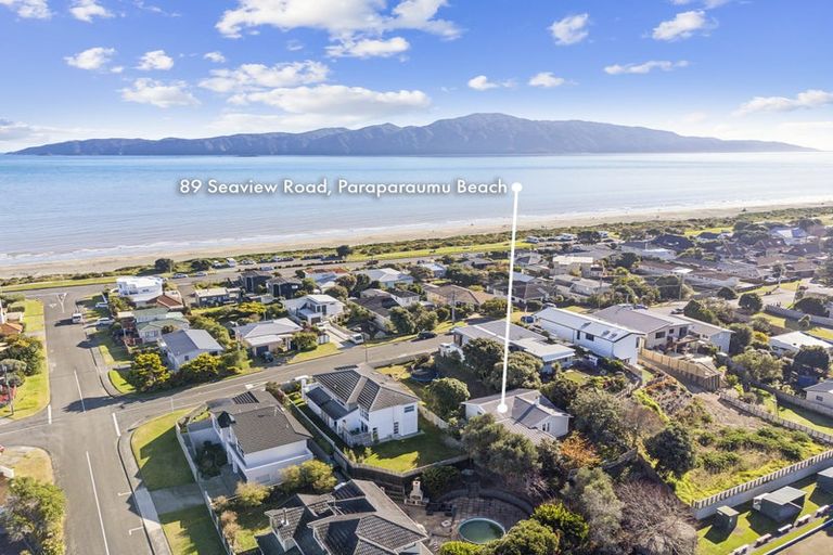Photo of property in 89 Seaview Road, Paraparaumu Beach, Paraparaumu, 5032
