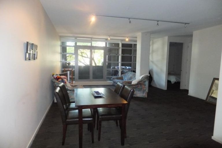 Photo of property in Vespa Apartments, 307/20 Hanson Street, Mount Cook, Wellington, 6021