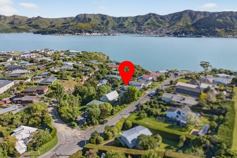 Photo of property in 47 Ranui Crescent, Diamond Harbour,  8971