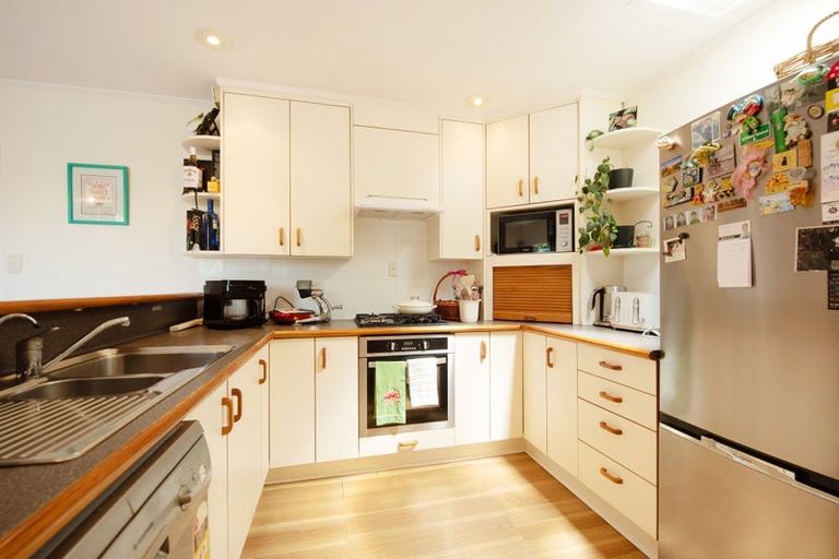 Photo of property in 35 Halswater Drive, Churton Park, Wellington, 6037
