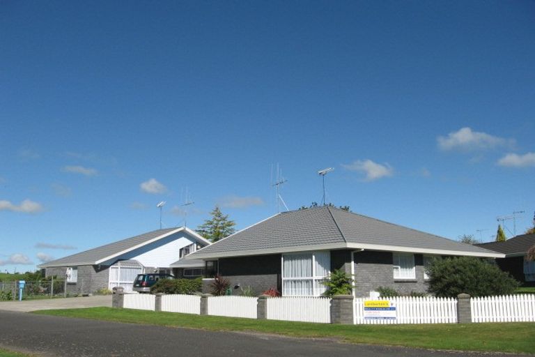 Photo of property in 21a Benalder Crescent, Tokoroa, 3420
