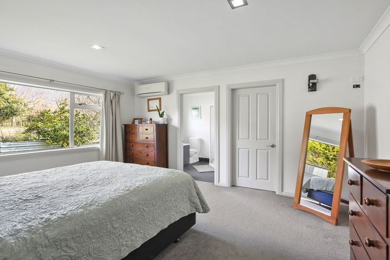 Photo of property in 10 Parker Road, Huntly, 3771