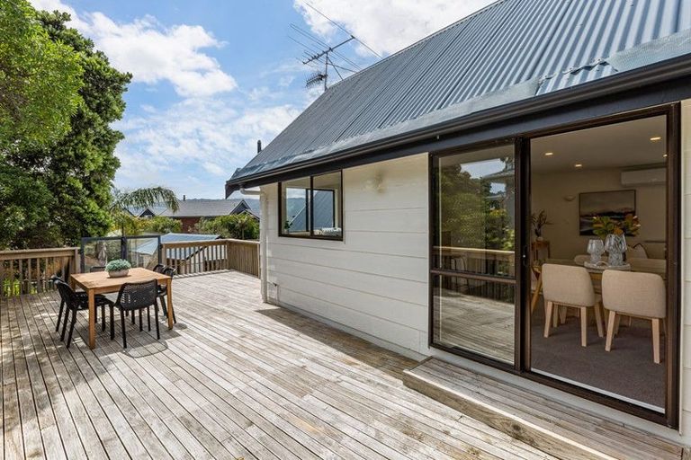 Photo of property in 5 Waiheke Street, Waikanae Beach, Waikanae, 5036