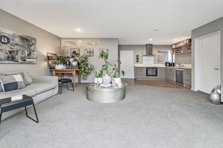 Photo of property in 1/18 Goldsmith Place, Waltham, Christchurch, 8023
