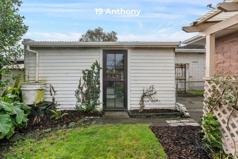 Photo of property in 21 Anthony Grove, Paraparaumu Beach, Paraparaumu, 5032