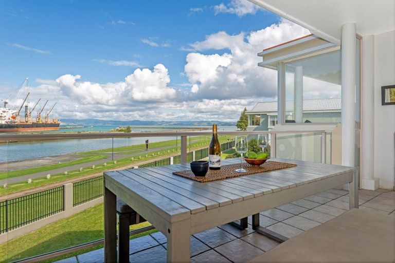 Photo of property in Harbour View, 20/100 Customhouse Street, Gisborne, 4010