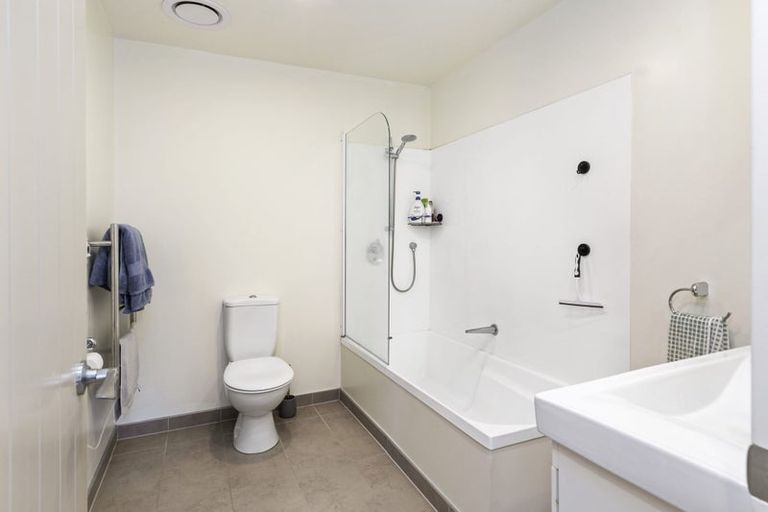 Photo of property in 23a Waikato Street, Island Bay, Wellington, 6023