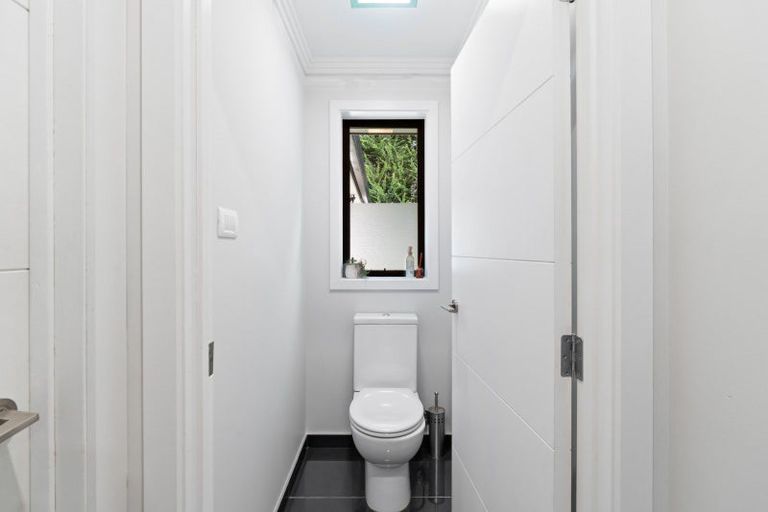 Photo of property in 40 Matua Grove, Otatara, Invercargill, 9879