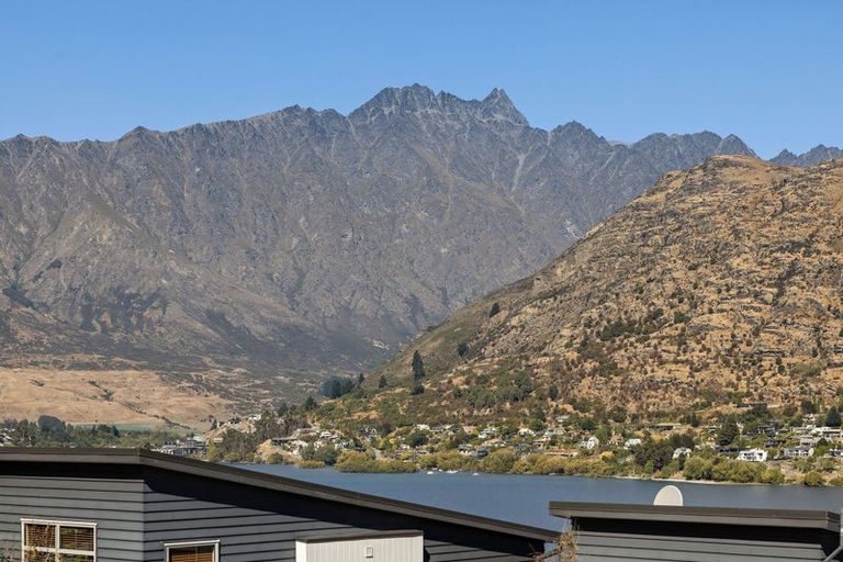 Photo of property in Greenstone Terraces, 13/716 Frankton Road, Queenstown, 9300
