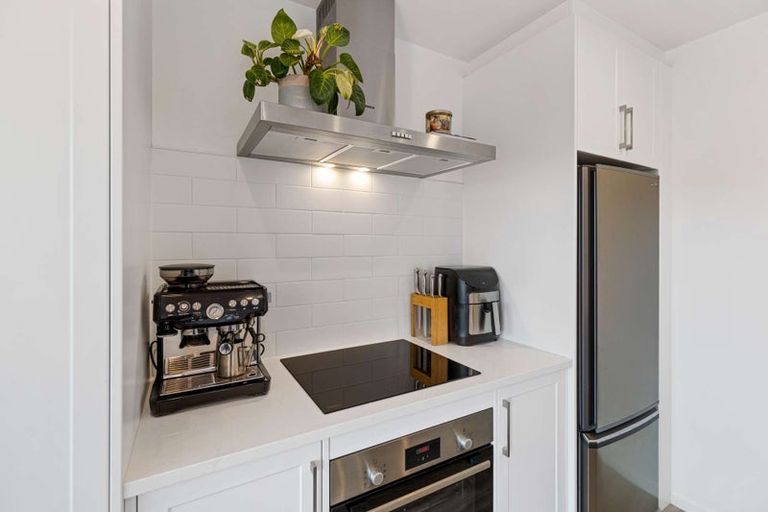 Photo of property in 7b Terrace Street, Marton, 4710