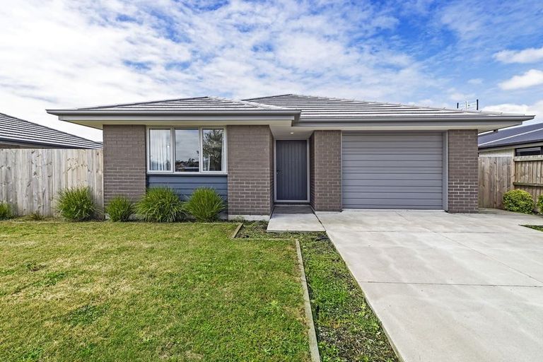Photo of property in 52 Lucca Crescent, Rolleston, 7615