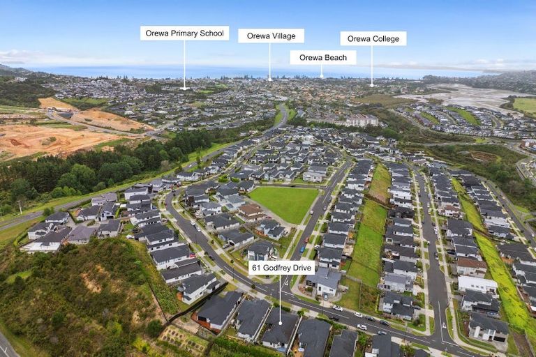 Photo of property in 61 Godfrey Drive, Orewa, 0931
