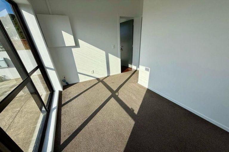 Photo of property in 440a Evans Bay Parade, Hataitai, Wellington, 6021