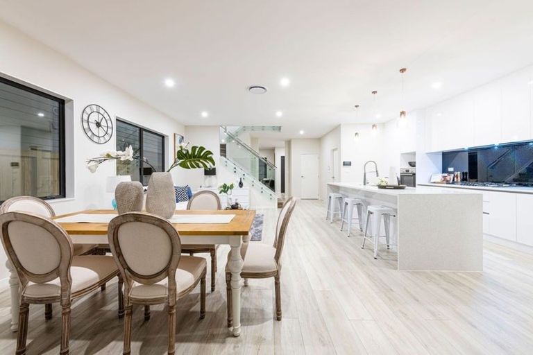 Photo of property in 53 Donegal Drive, Flat Bush, Auckland, 2019