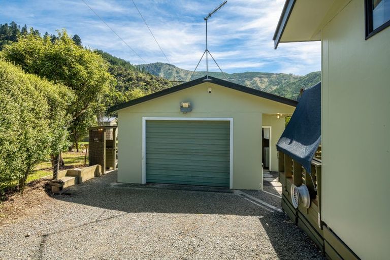 Photo of property in 7 Hakahaka Road, Port Underwood, Picton, 7281