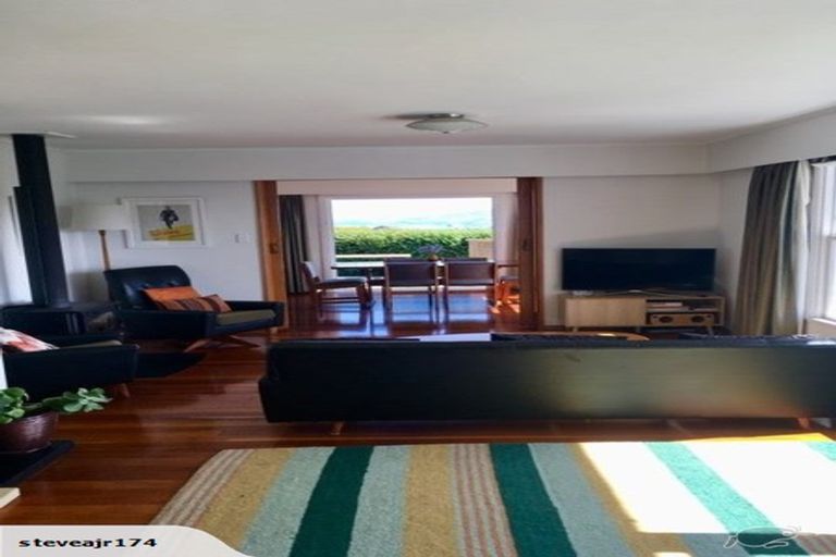 Photo of property in 105 Black Rock Road, Newlands, Wellington, 6037