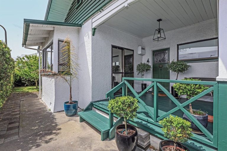 Photo of property in 4 Latham Street, Napier South, Napier, 4110