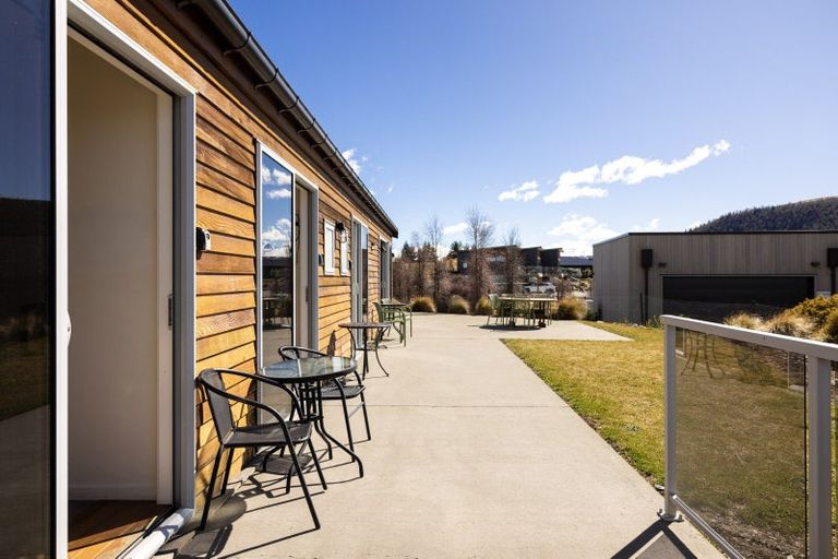 Photo of property in 6 Erebus Place, Lake Tekapo, 7999