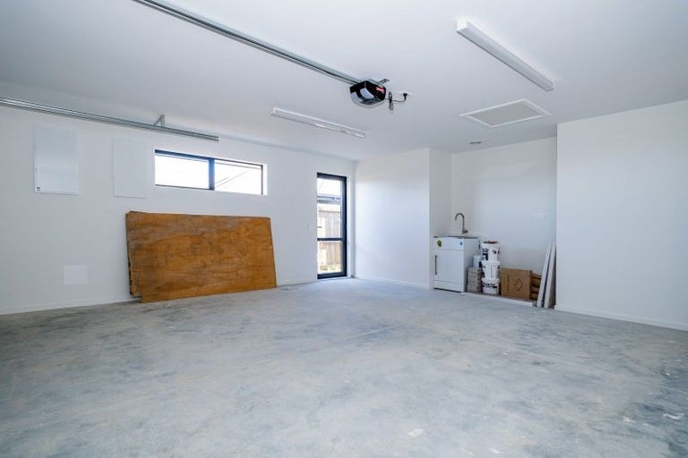 Photo of property in 5 Arrowsmith Drive, Clover Park, Auckland, 2019